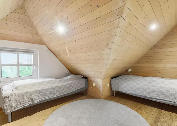 Feriehus In With Sauna Oksbøl