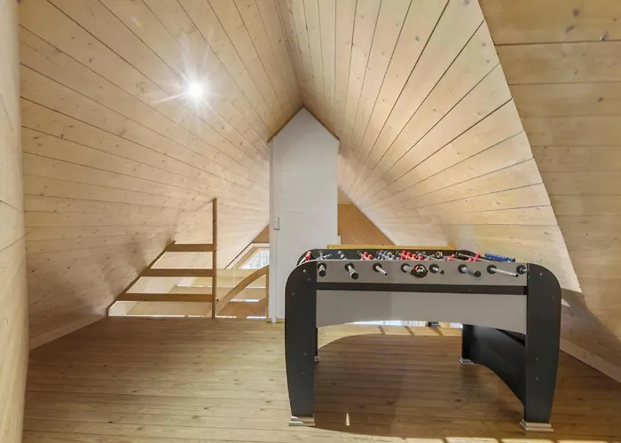 In With Sauna